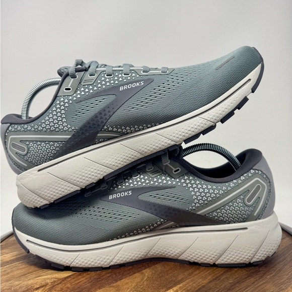 Brooks Ghost 14 Men’s Size 11.5 Grey/Alloy/Oyster 1103691D067 - Picture 4 of 7
